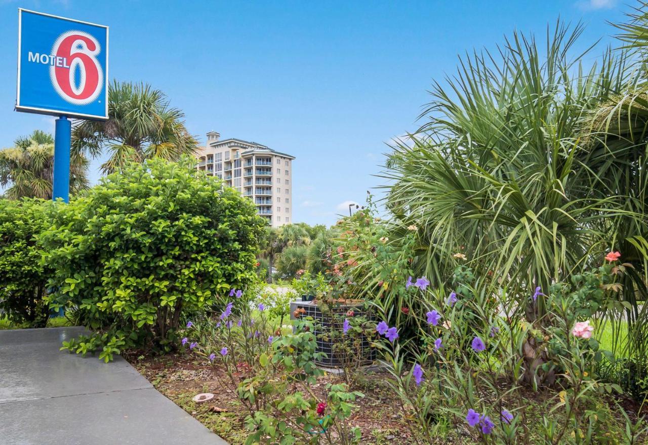 Motel 6-Fort Myers, Fl Норт-Форт-Майерс Экстерьер фото